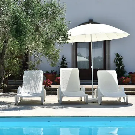 Alojamento de Acomodação e Pequeno-almoço Li Ccoti Cannole