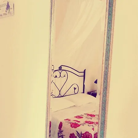 Alojamento de Acomodação e Pequeno-almoço Li Ccoti Cannole