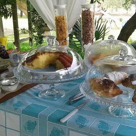 Alojamento de Acomodação e Pequeno-almoço Li Ccoti 4*