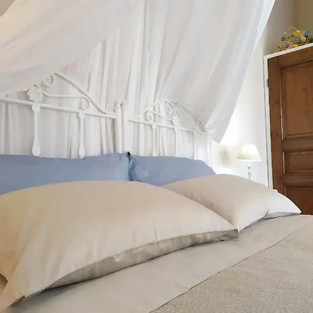 Alojamento de Acomodação e Pequeno-almoço Li Ccoti